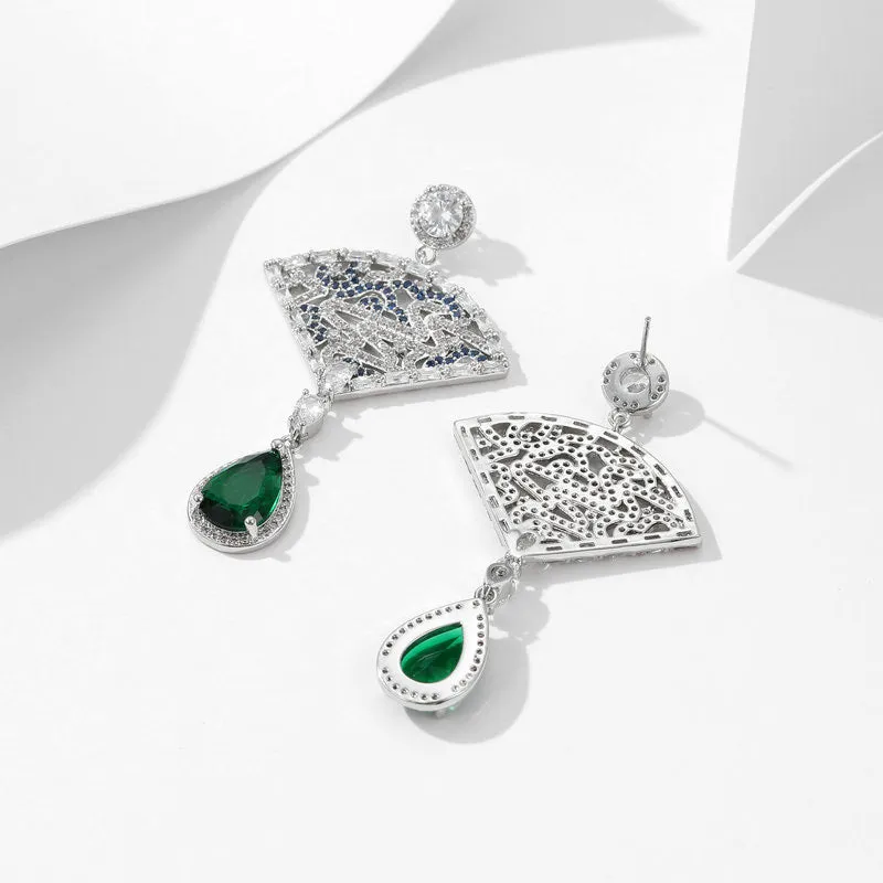 Willma Luxurious Fan-Shaped Earrings