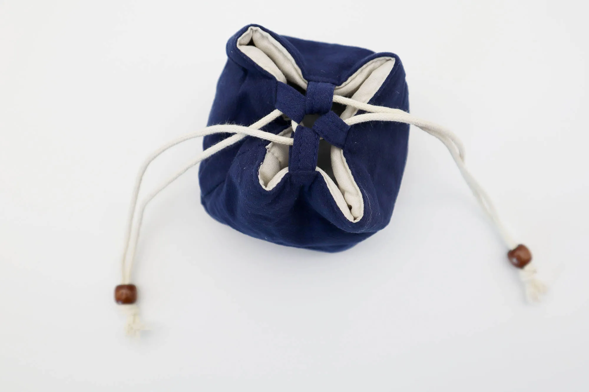 Zen style mini picnic tea cup bag